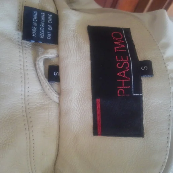 Leather Jacket PHASE TWO - Picture 4 of 6